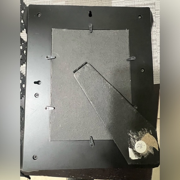 Gothic Roses Skull Frame Wall Decor - Picture 2 of 2